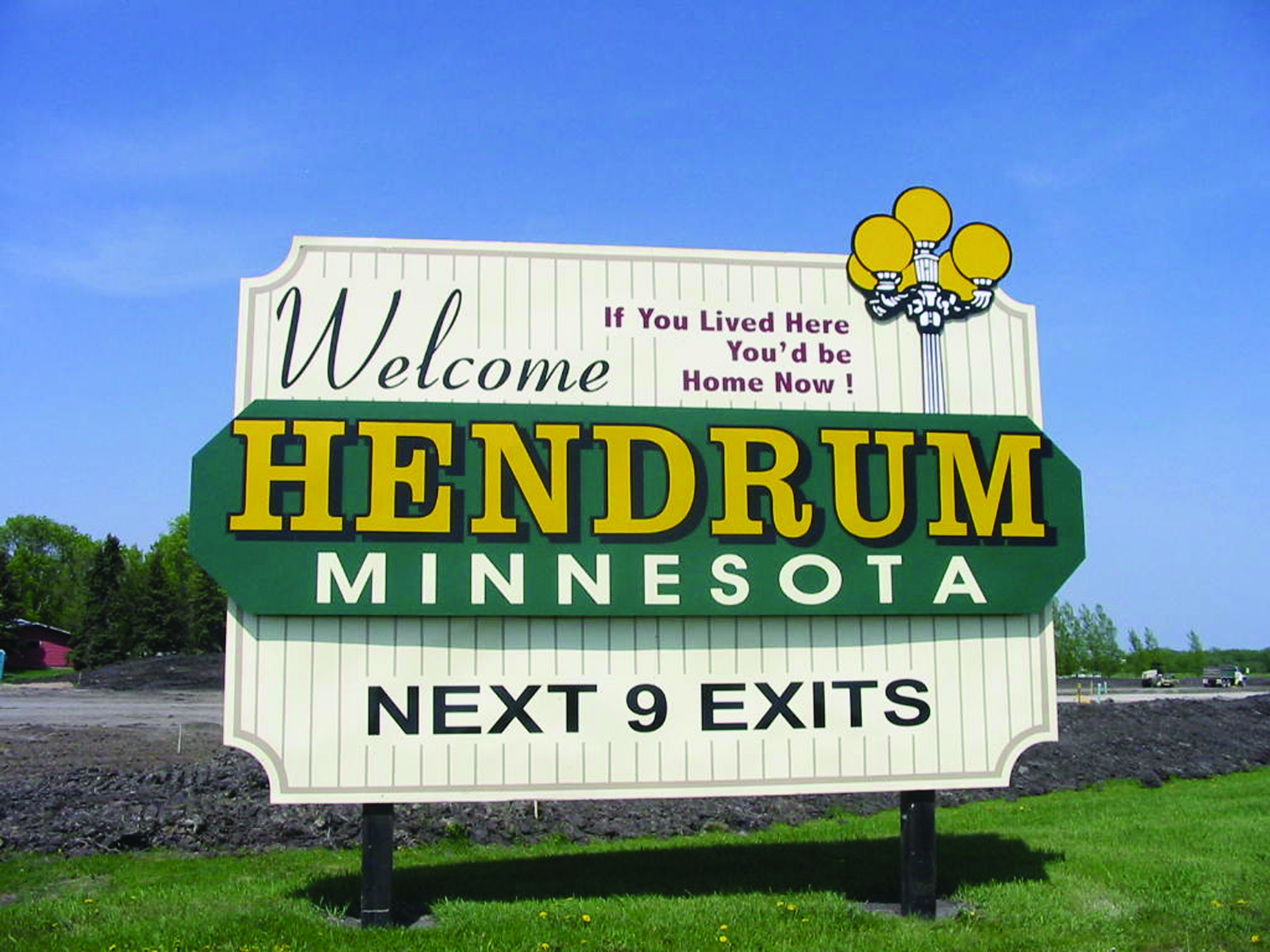 Hendrum sign color.jpg